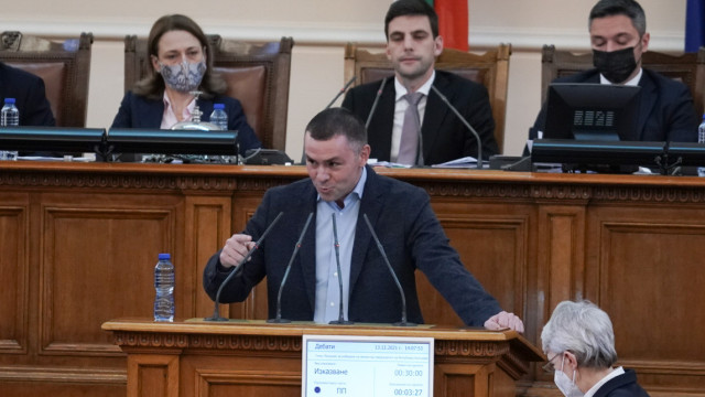 Депутатът от „Продължаваме промяната“ Христо Петров, познат като Ицо Хазарта,
