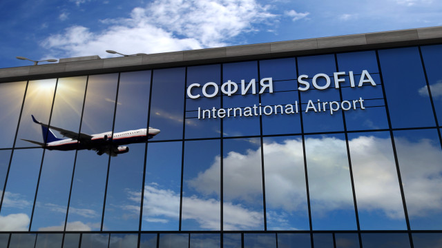 Днес от столичното летище излетя първият чартърен полет от България