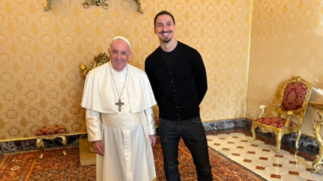 Златан Ибрахимович отиде до Ватикана, за да се срещне лично