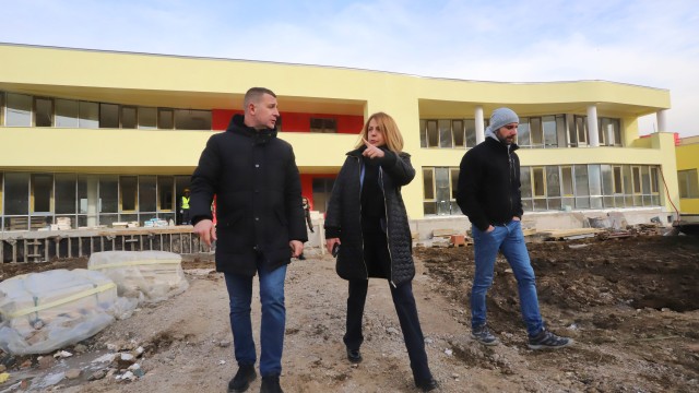 Кметът на София отговори за детските градини на премиера Кирил