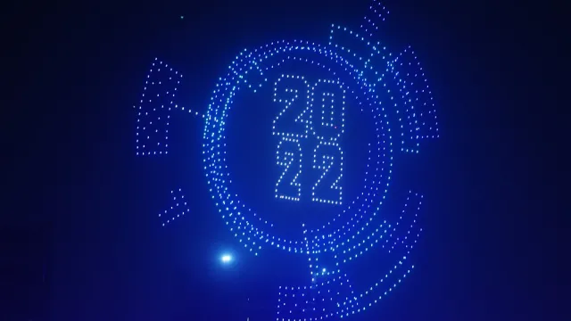 Честита Нова година от Z-Rock. Нека ни донесе здраве, щастие и хубава музика!