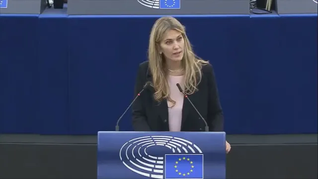 Европейският парламент ЕП прекрати мандата на зам председателя Ева Каили от