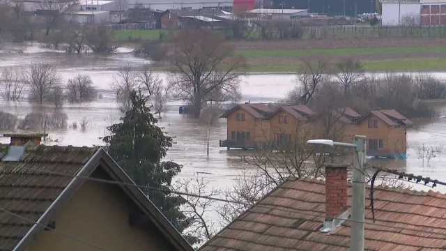 Наводнения в Хърватия и Босна и Херцеговина след обилни валежи