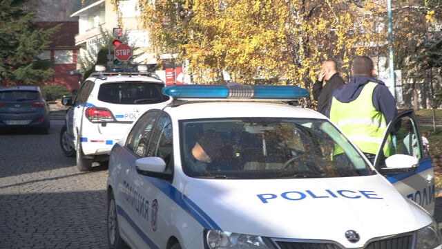 Полицейска гонка в Карловско Заловен е 15 годишен който се качил