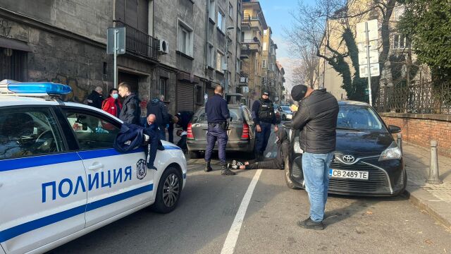 Арести в центъра на София Двама мъже бяха задържани на