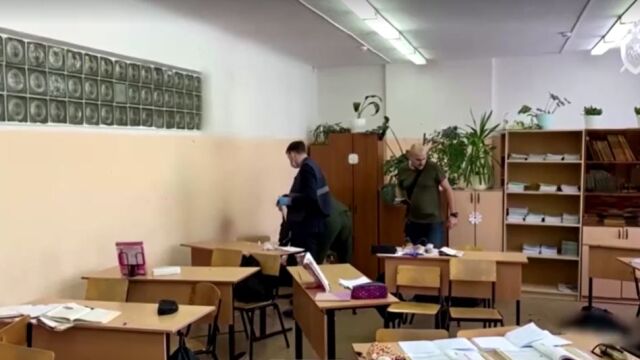Стрелба в училище в руския град Брянск завърши с две