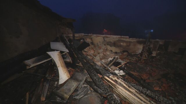 Евакуация в жилищна кооперация в Нови Искър след като пожар