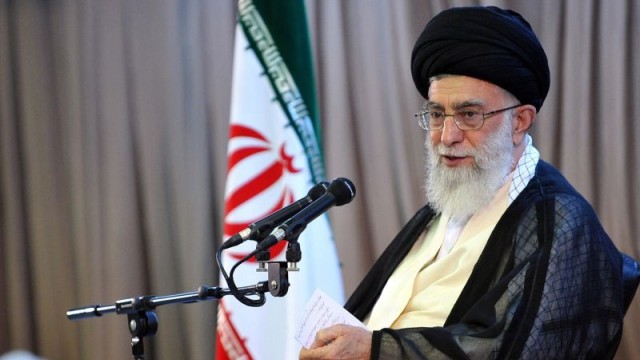 Върховният лидер на Иран аятолах Али Хаменей заяви че отслабването