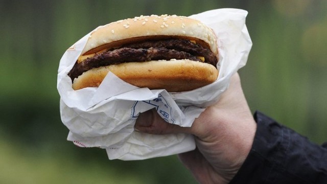 McDonald's губи търговската марка за пилешкия „Биг Мак“ в Европа 