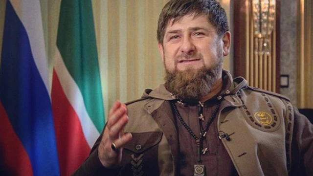 Чеченският лидер обяви днес че изпраща трима от своите синове