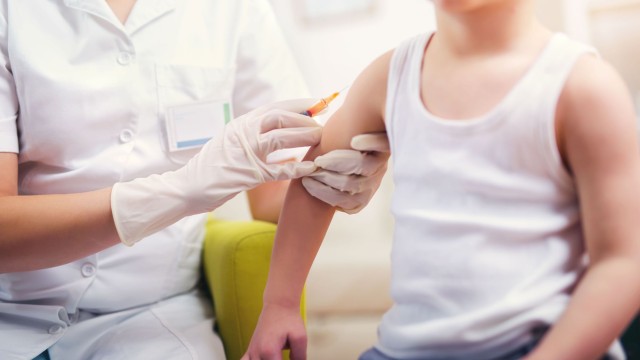 Здравната инспекция в столицата днес ще имунизира срещу морбили деца