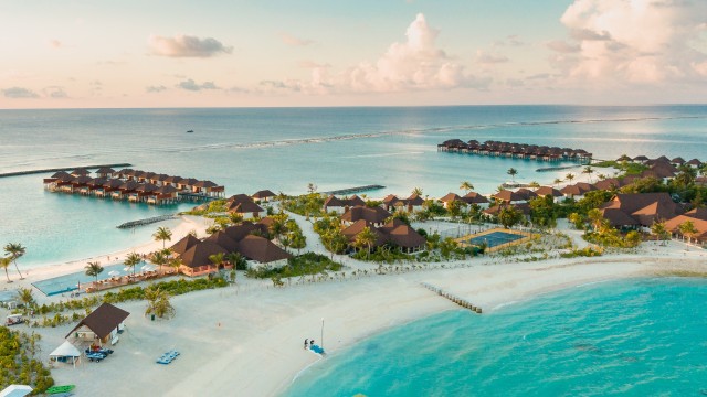 Идва ли краят на рая? Малдивите в борба с покачваното на морското равнище