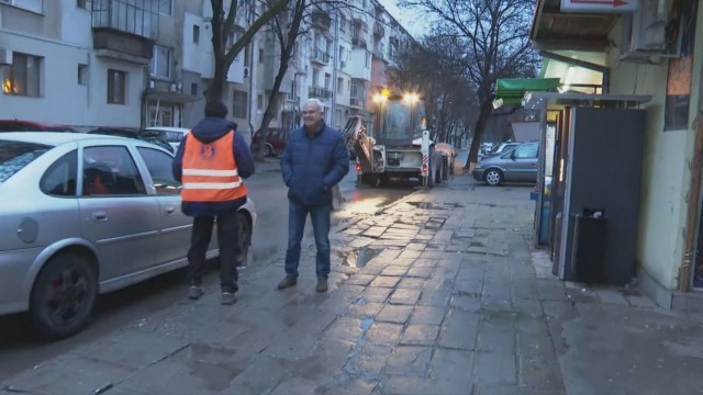 Шести ден стотици абонати на ВиК-Пловдив са без вода. Живущите