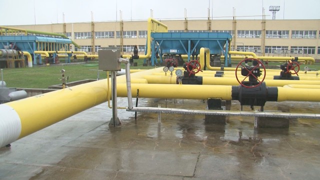 Енергийният регулатор започна разследване на газовите сделки на Булгаргаз от