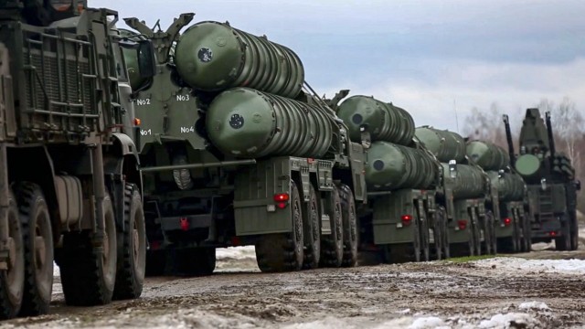 Силите на беларуската противовъздушна отбрана съобщиха че зенитната управляема С