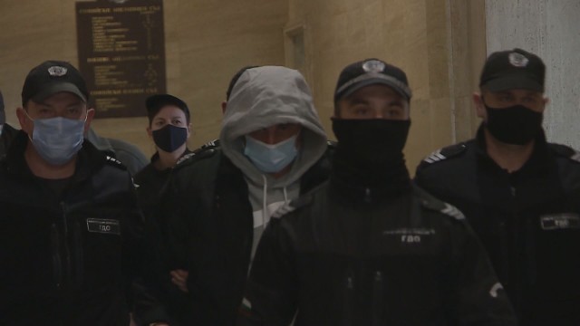 Братята Дончо и Красимир Петрови остават в ареста.Мотивите - има