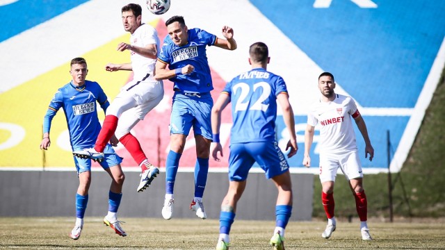 Левски завърши 0 0 с Царско село в последната си контрола