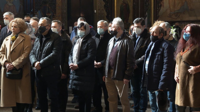Украинската общност у нас се събра на молебен в храм паметника