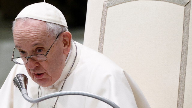 Папа Франциск заяви, че опасността от война в Украйна предизвиква