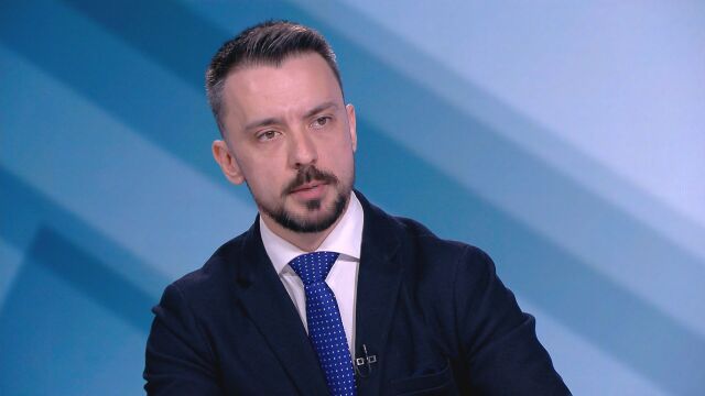 Европейските институти не реагират на сигналите на България Северна Македония
