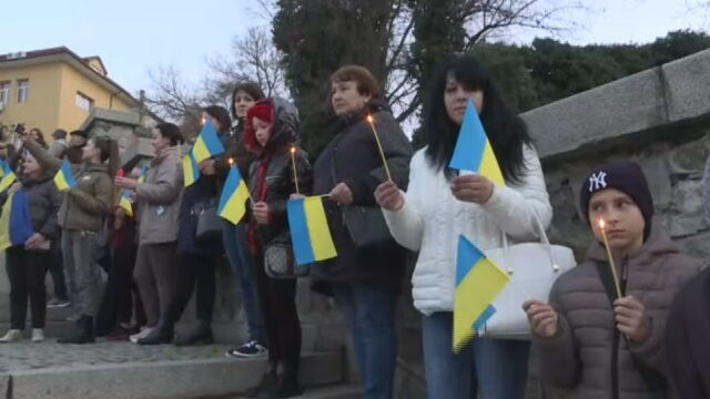 Шествия в подкрепа на Украйна у нас Българи и украинци