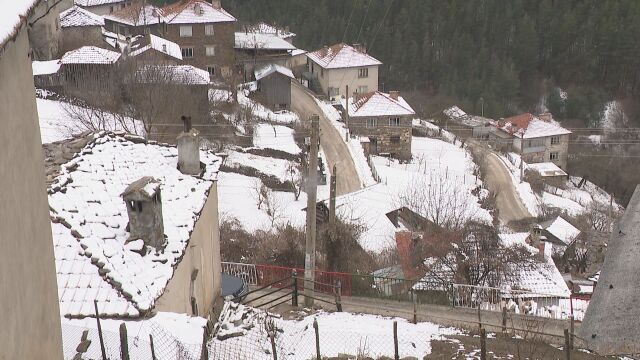 Протест в родопското село Брезе където мъж почина след като