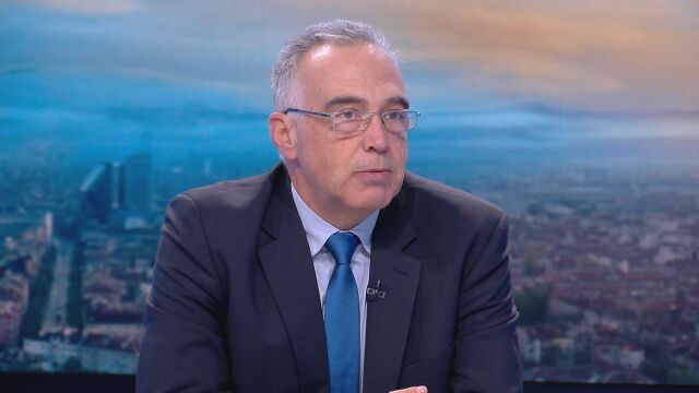 Оттеглих кандидатурата си защото тя беше подадена когато процедурата предвиждаше