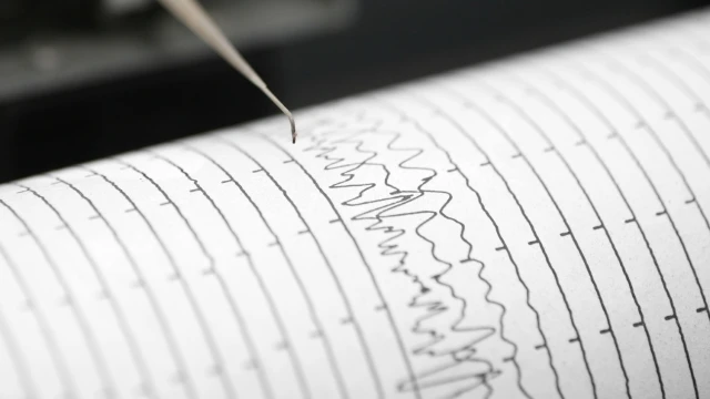 Земетресение с магнитуд 7 1 беше регистрирано в морето на около