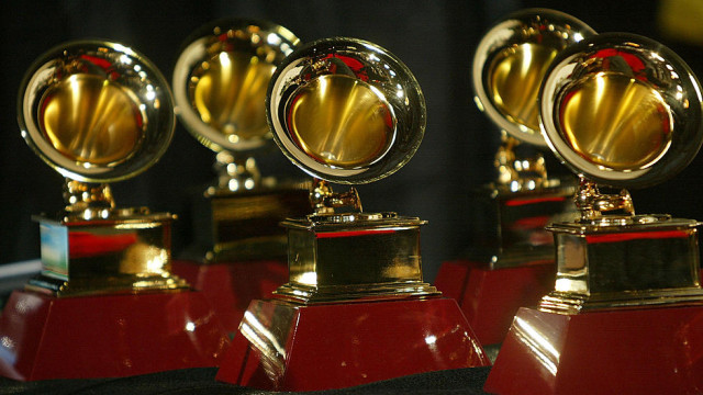 Връчването на наградите Грами официално беше отложено заради коронавируса