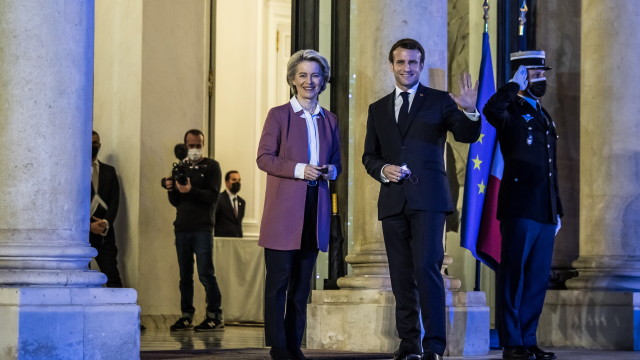 Френският президент Емануел Макрон прие на работна вечеря цялата Европейска