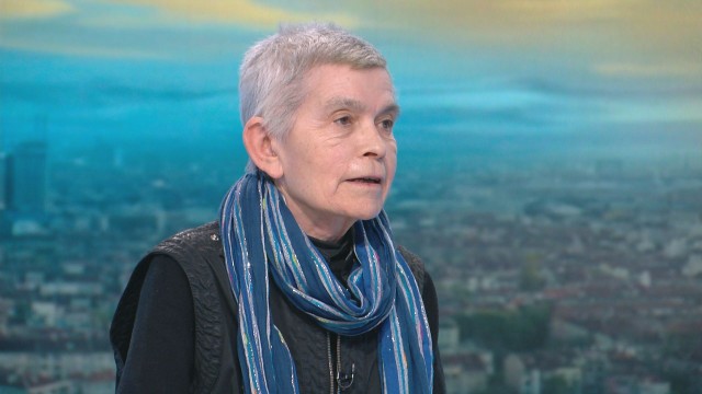 Журналистът Велислава Дърева е била премахната от екипа на партийния