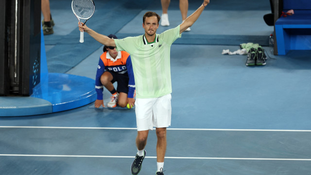 Световният номер 2 в тенис ранглистата Даниил Медведев се класира