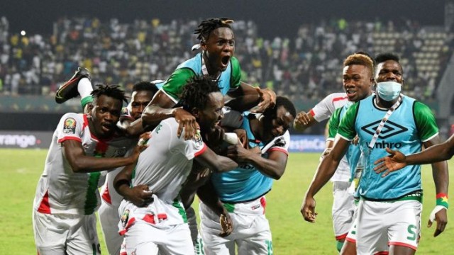 Буркина Фасо изживява поредния си тежък момент в историята. Футболът