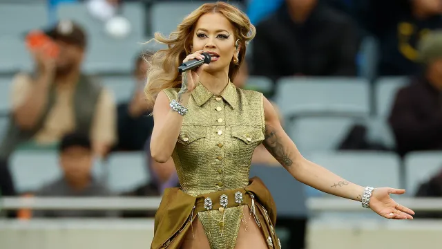 Rita Ora се завръща с нов сингъл