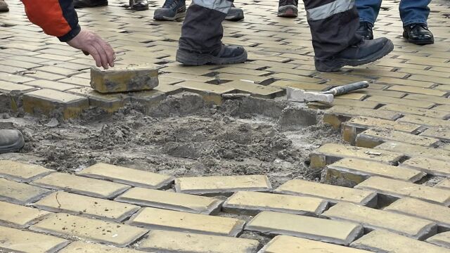 Изпълнителят на ремонта на жълтите павета в София е глобен