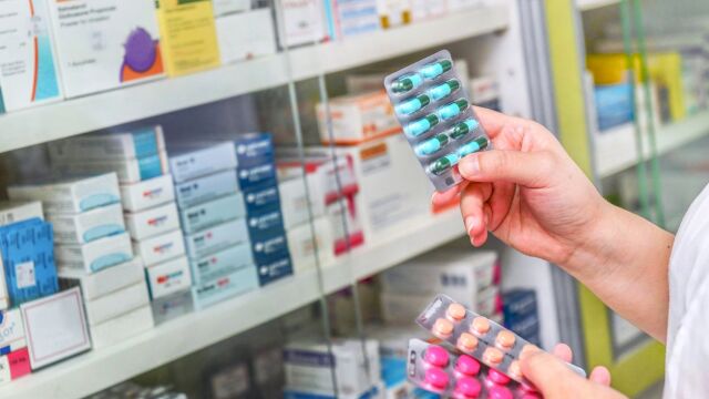 За липсващите лекарства: Пациентите да могат да посочват в коя аптека да получават медикаментите