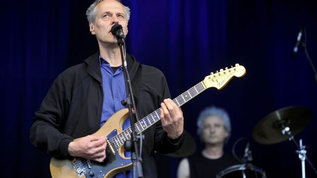 На 73 годишна възраст почина китаристът и певец Том Верлейн съобщава