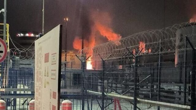 Пожар избухна в терминал на най големия руски производител на втечнен