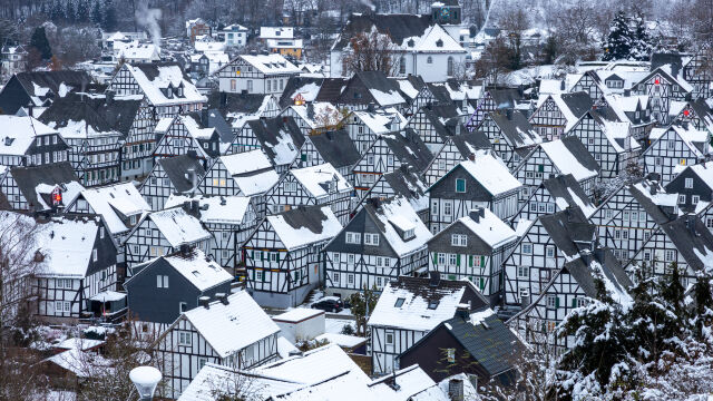 Снегът в Германия създаде една чудесна приказна обстановка в един