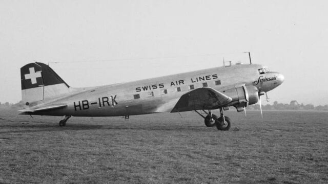 На 18 юни 1957 г самолет на Swissair се завърта