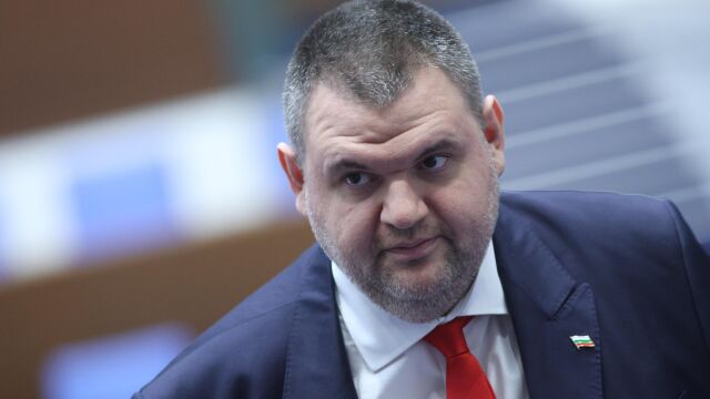 психологията наричат това синдрома Буратино Ако носът на Кирил Петков