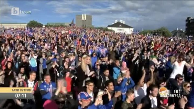 Грандиозно посрещане на националния отбор на Исландия в родината