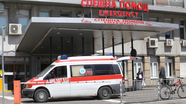 Началници на клиники и отделения в УМБАЛСМ Пирогов са изпратили