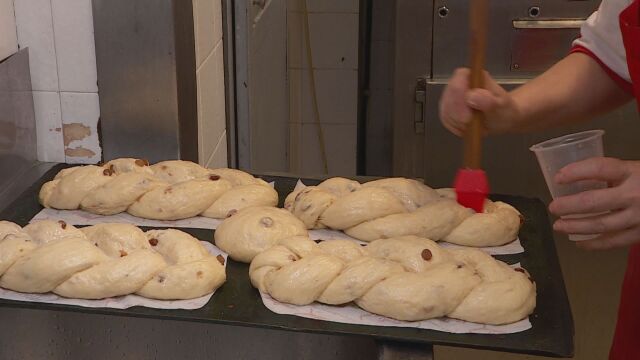  Майка която е дала детето си за осиновяване след раждането