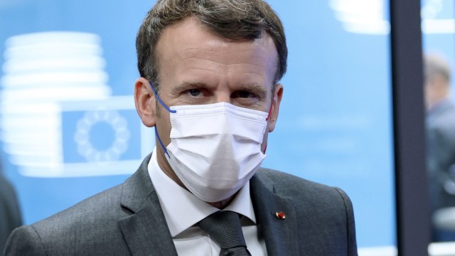 Политически вълнения във Франция след изказване на президента Еманюел Макрон