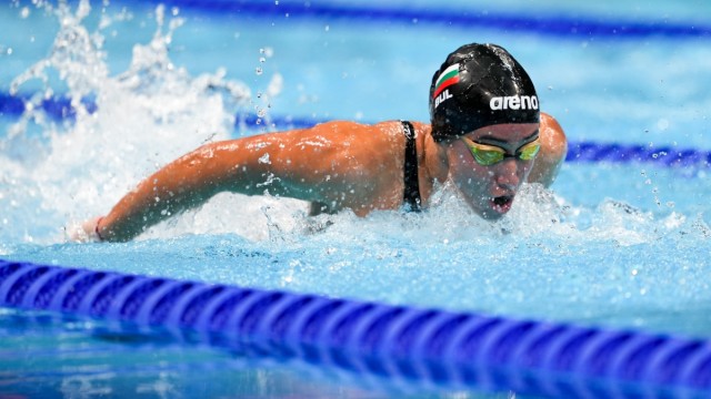 Българската представителна на световното първенство по плуване в 25 метров басейн