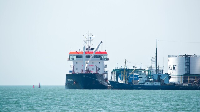 "Изчезналият" украински кораб със зърно се появи на сирийско пристанище