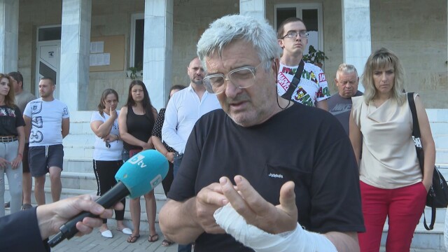 Възрастен мъж от врачанското село Галиче е бил нападнат и