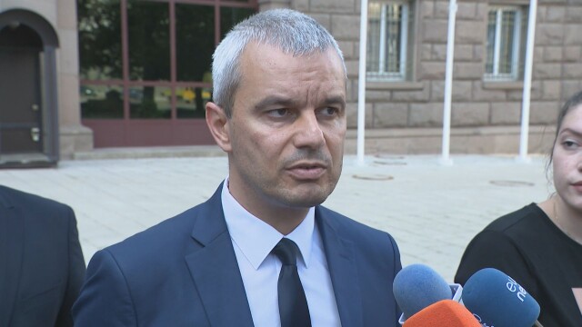 Недопустимо България да бъде управлявана от чужди посолства заяви лидерът