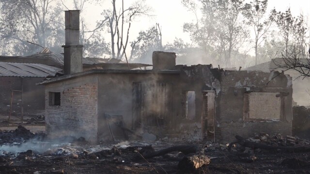 Пожарът в южната промишлена зона край бургаския комплекс Меден Рудник